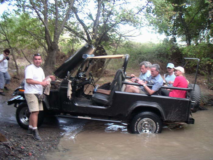 Unterbodenw�sche mit dem Jeep