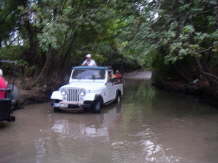 Unterbodenw�sche mit dem Jeep